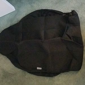 Brand new seat covers never used! No tag . Black color. Fits honda crv etc..